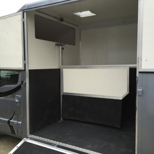 Unique Horseboxes new build 2010 Renault master 3.5 ton